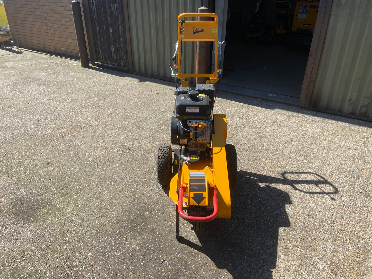 390SW Stump Grinder